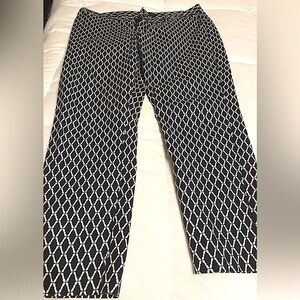 GAP SLIM CITY CROP CAPRI PANTS NAVY & WHITE SIZE 14